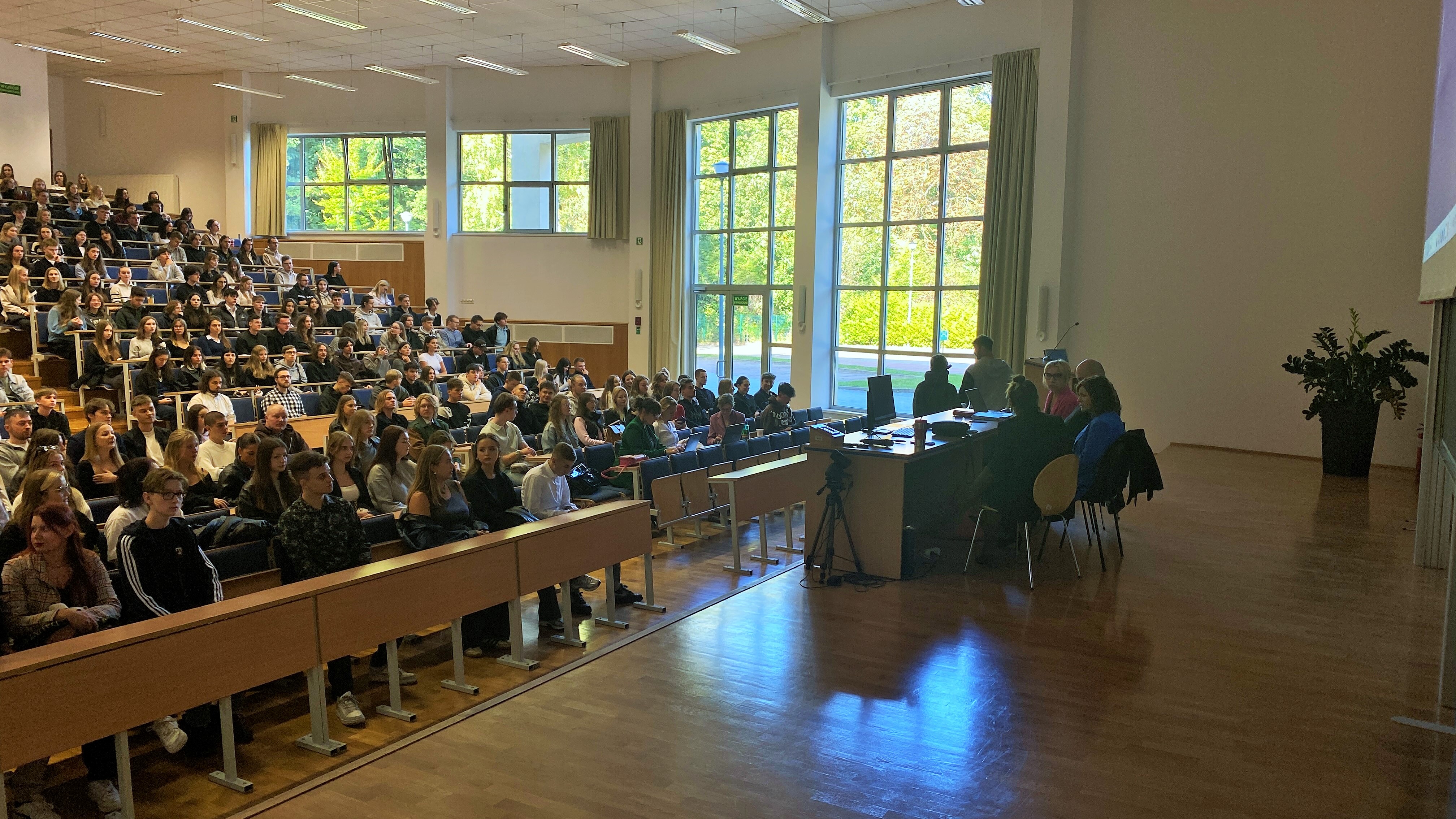 Spotkanie ze studentami zdjęcie